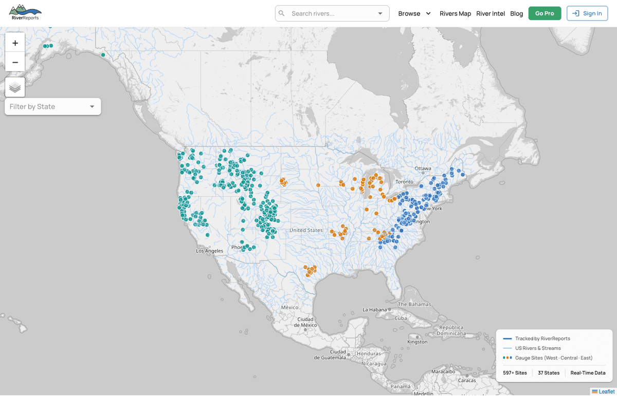 The full national view showing all 605+ gauge sites, color-coded by region: Western (teal), Central (orange), and Eastern (blue)