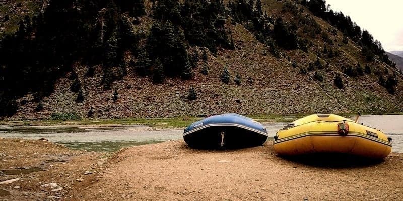 Rafting Colorado's mountain rivers - thrilling but beginner-friendly with the right section