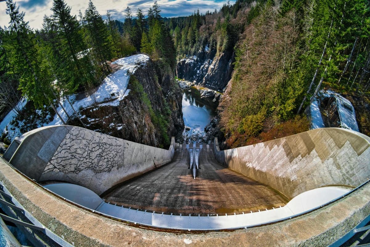 Yellowtail Dam and Bighorn Lake in winter. The dam controls flows that keep the tailwater fishable year-round.