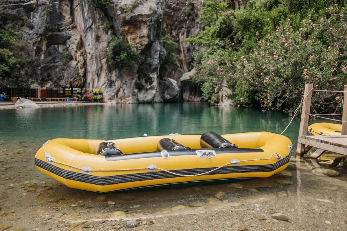 Float trips through the Gunnison Gorge are the best way to cover the full 14 miles of Gold Medal water. Most anglers opt for 2-3 day trips with guided outfitters.